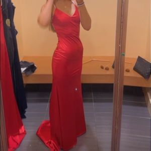 Windsor RED maxi dress!!  ❤️